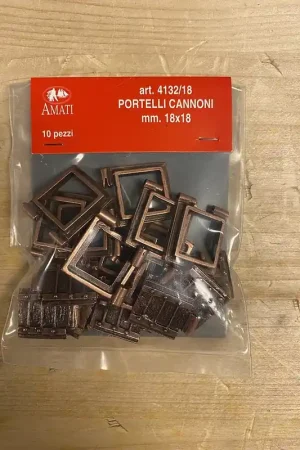 Veilige Betaling [ AMA4132/18 ] Amati metalen kanonluiken 18x18mm 10st