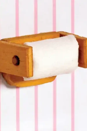 Veilige Betaling [ SAD4318 ] Streets Ahead Dollshouse Toiletpapier + Houder