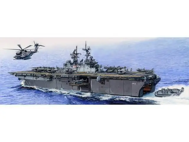1/350 USS Iwo Jima LHD-7 Amphibious Assault Ship Trumpeter 05615 Korting