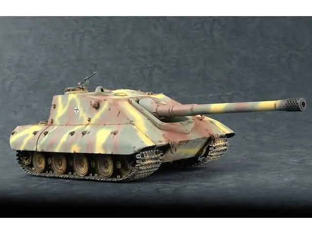 Koopje 1/72 German StuG E-100 Trumpeter 07122