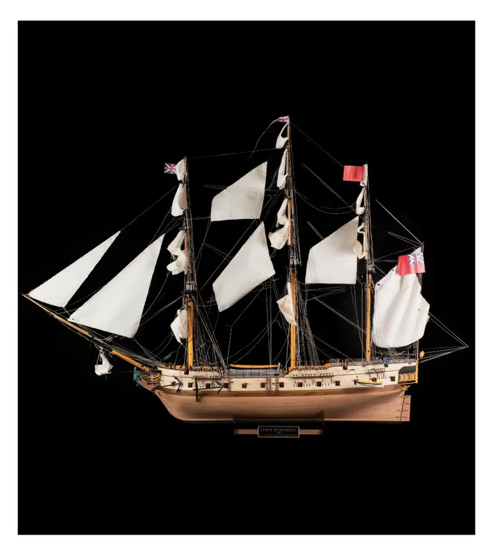 Beperkte Voorraad 1/48 HMS SURPRISE Artesania 22906