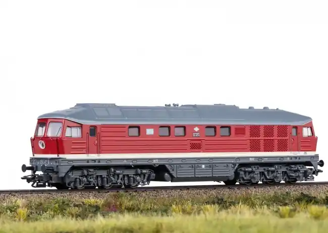 Trix 22407 - Diesellok BR 132 DR Favoriet