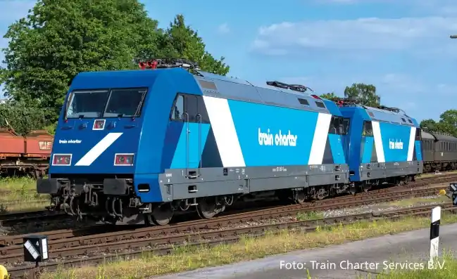 Piko 51958 - ~E-Lok/Sound BR 101 Train Charter VI + PluX22 Dec. Actieprijs