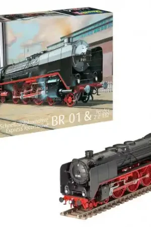Weekendaanbieding Revell 02172 - Schnellzuglokomotive BR 01 & Tender 2‘2‘ T32