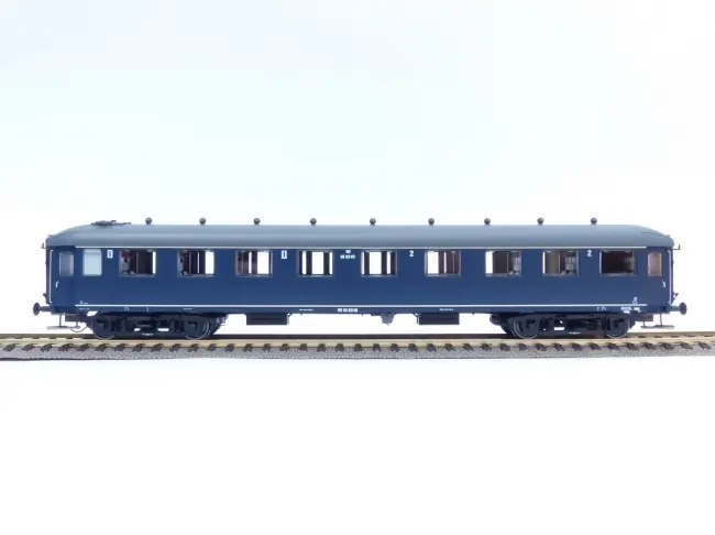 Koop Online Exact train EX10030 - NS AB6240 berlinerblau, graues Dach