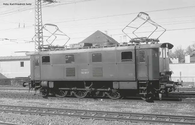 Superprijs Piko 51414 - E-Lok BR 132 DB IV + DSS PluX22