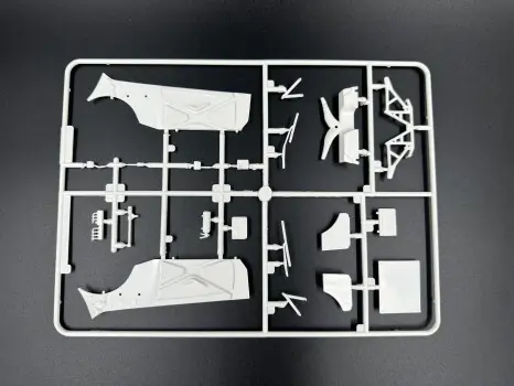Aanbieding BEL003 sprue E