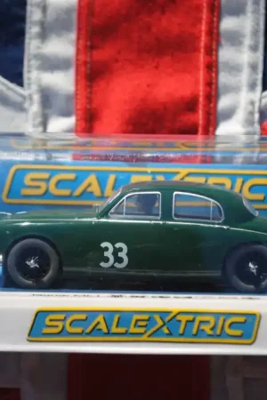 ScaleXtric C4506 Jaguar MK1 - Mike Hawthorn Op = Op
