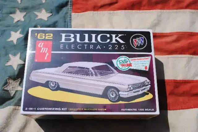 Express Levering AMT 614 1962 BUICK ELECTRA 225