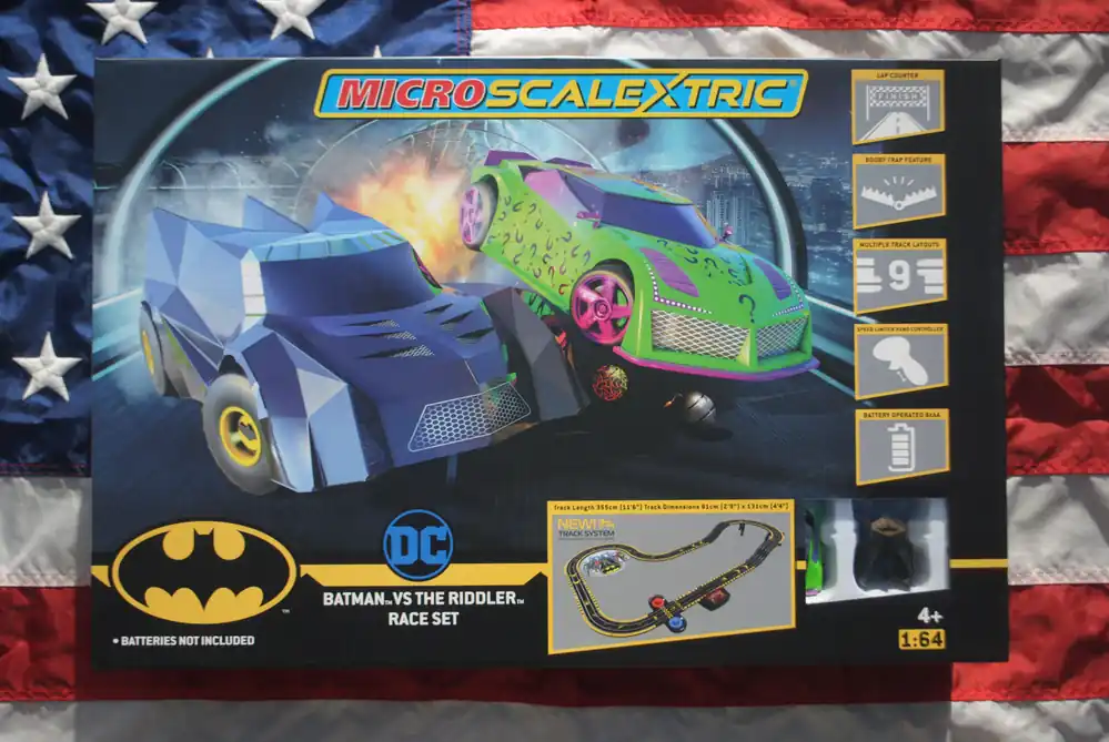 ScaleXtric G1170M Micro Scalextric Batman vs The Riddler Set Battery Powered Race Set Meest Verkocht
