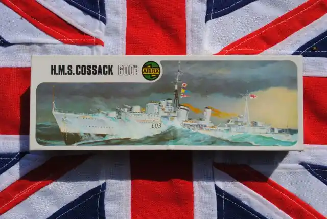 Laatste Versie Airfix 01202-7 H.M.S. COSSACK L03