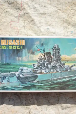 Weekendaanbieding Nichimo U-8002 HIJMS Musashi Japanese Naval Vessel Battleship