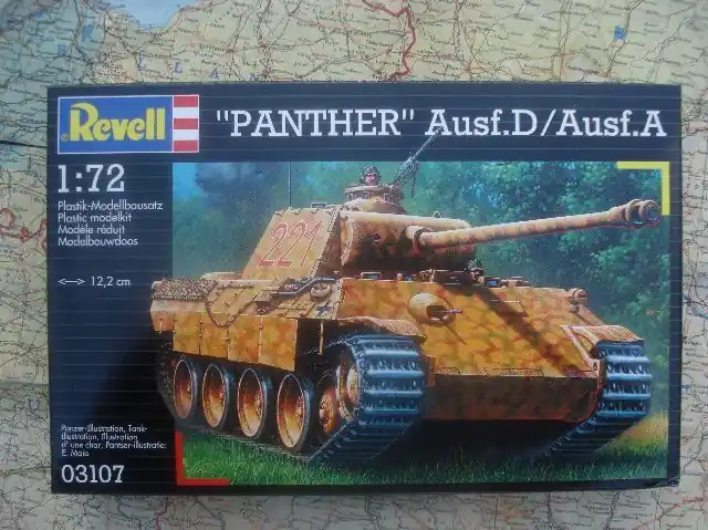 Favoriet Revell 03107 PANTHER Ausf.D/ Ausf.A