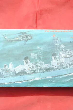 Wasan Plastic Model co.4502 Kai Feng Missile Destroyer Ship No.109 Meest Verkocht