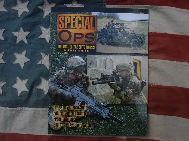 Gecertificeerd CO.5528 Special Ops "Elite Forces & SWAT UNITS" Vol.28