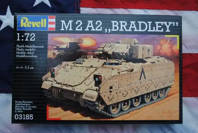 Revell 03185 M2A2 BRADLEY Aanbieding