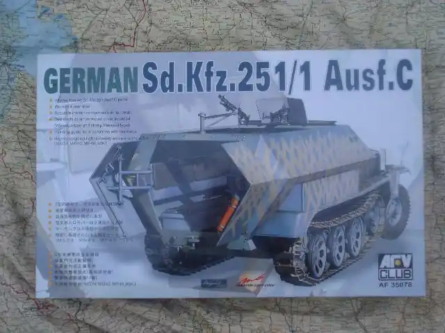 AFV Club AF35078 GERMAN Sd.Kfz.251/1 Ausf.C Laatste Kans