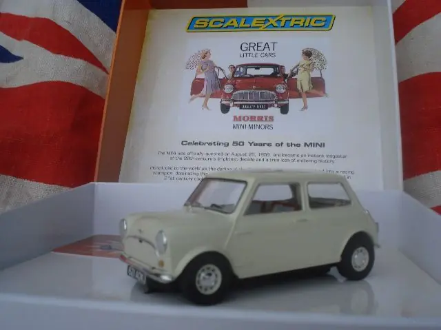 ScaleXtric C2980A MINI 50 YEARS Lage Prijs