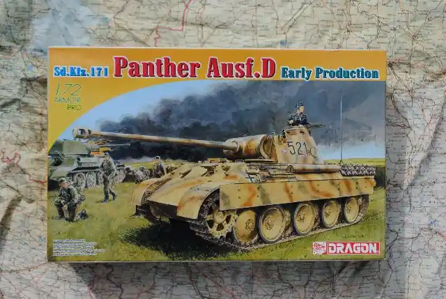 Must-Have DML7494 Sd.Kfz.171 Panther Ausf.D "early Production"