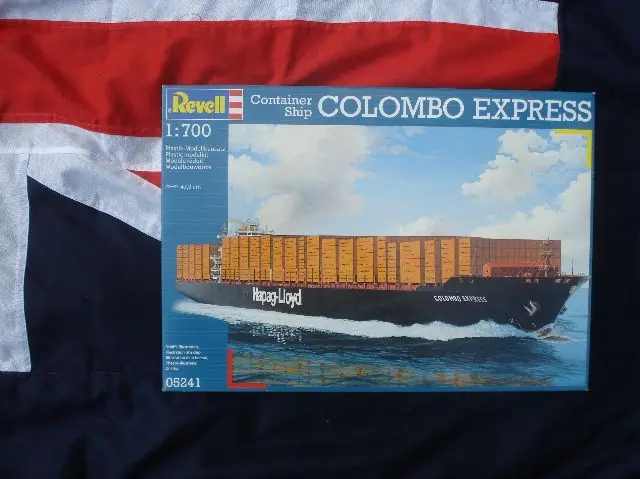 REV05241 Container Ship COLOMBO EXPRESS Nieuw