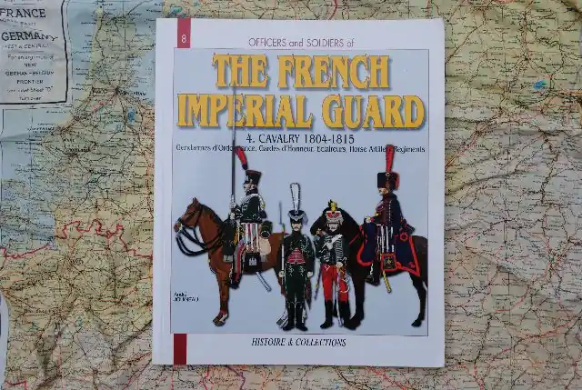 HC.0008 Officers and Soldiers of THE FRENCH IMPERIAL GUARD 4.Cavalry 1804 - 1815 Nieuw