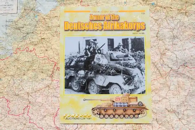 Bestseller CO.7021 Armor of the Deutsches AfrikaKorps