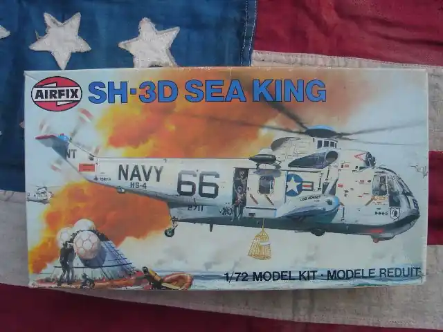 03010-6 Sikorsky SH-3D Sea King Uitverkoop
