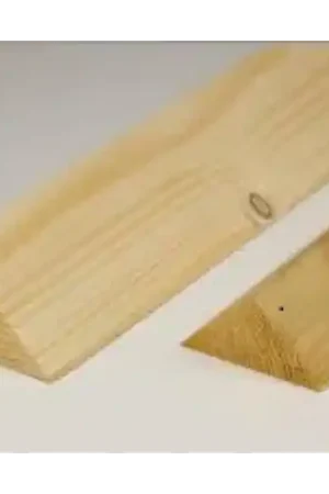 Vuren Houten Driehoeks Latje 6 mm x 6 mm x 100 cm - Vuren Houten Driehoeks Latje 6 mm x 6 mm x 100 cm Must-Have