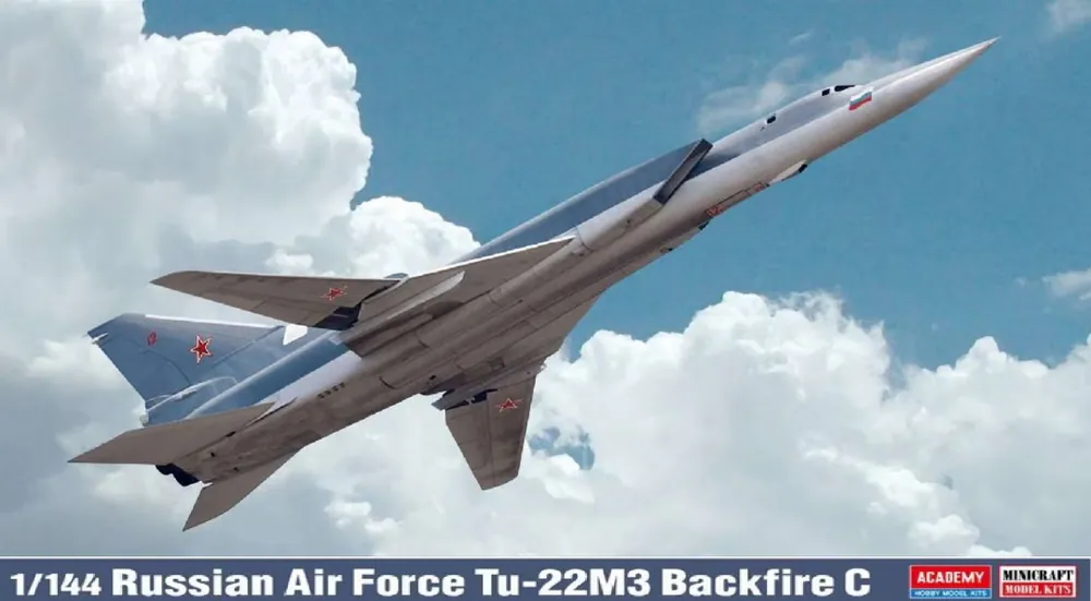 1 144 Academy 12636 Tupolev Tu-22M Backfire - Tu-22M3 - Straaljager Plastic Modelbouwpakket Weekendaanbieding