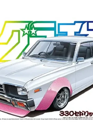 1 24 Aoshima 00014 330 Cedric Special 4DR HT 2000 SGL-E - Nissan Plastic Modelbouwpakket Voordeelprijs