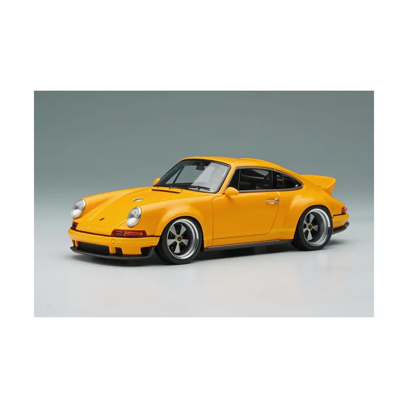 Fabrieksprijs Singer DLS (Speed Yellow) 1/43 Make Up Eidolon
