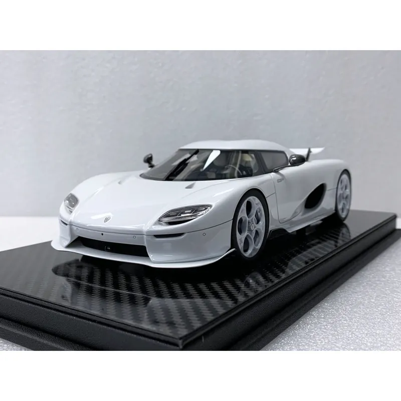 Actieprijs Koenigsegg CC850 (Crystal White) 1/18 FrontiArt