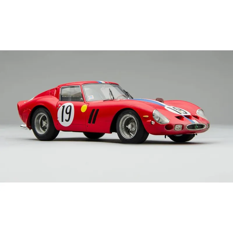 Ferrari 250 GTO Le Mans 1962 "Race verweerd" 1/18 Amalgam Koop Online