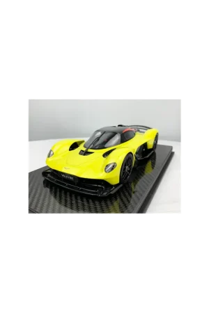 Aston Martin Valkyrie (Lime Benzine) 1/18 FrontiArt Gereduceerde Prijs