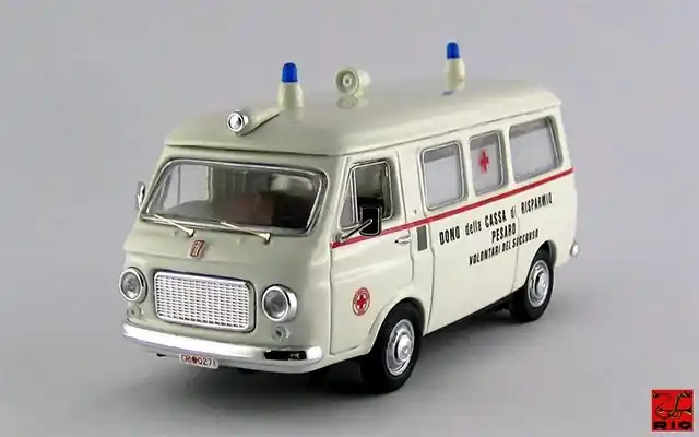 Exclusieve Aanbieding Fiat 238 Minibus Ambulance Present of Savingsbank for Volunteers - 1 43 - Rio
