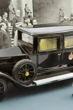 Actieprijs Fiat 519S Limousine 1929 + Figure King Vittorio Emanuele III - 1 43 - Rio