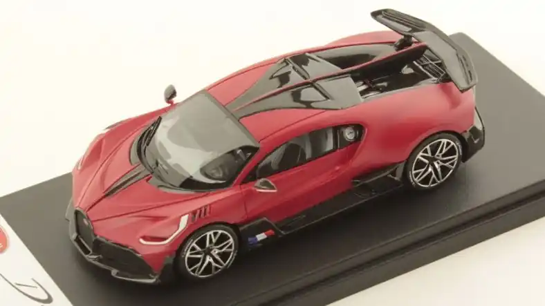 Bugatti Divo 2018 - 1 43 - LookSmart Merkproduct