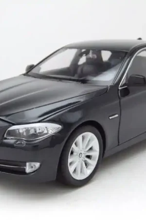 Uitverkoop BMW 535i (F10) 2010 - 1 24 - Welly