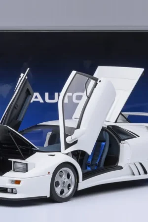 Korting Lamborghini Diablo SE30 Jota - 1 18 - AUTOart