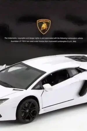 Lage Prijs Lamborghini Aventador LP 700-4 - 1 18 - Rastar