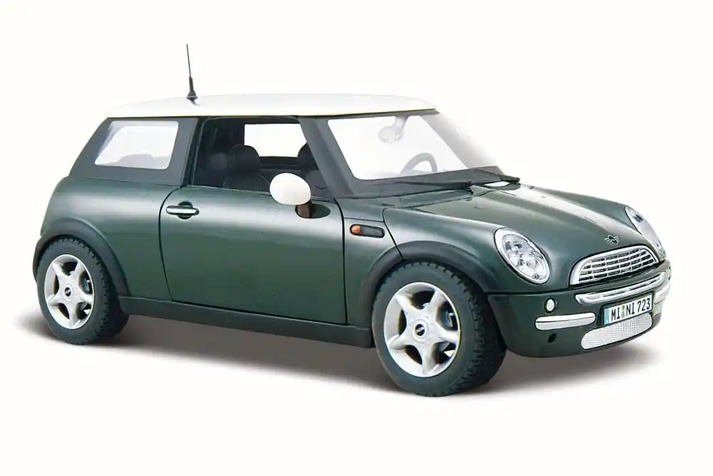 Must-Have Mini Cooper R50 2001 - 1 24 - Maisto