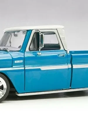 CHEVROLET C-10 STEPSIDE PICK UP LOW RIDER, METALLIC-BLAUW, 1965 Speciale Aanbieding