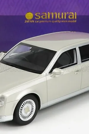 TOYOTA - CENTURY 2018 - ZILVER Lage Kosten