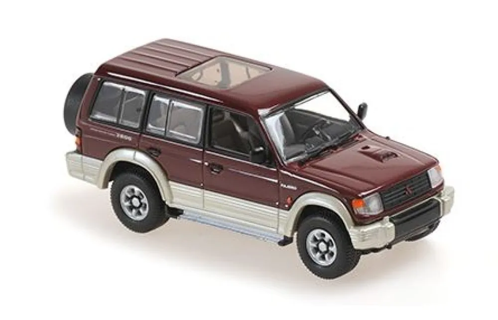 MITSUBISHI PAJERO LWB – 1991 – DONKER ROOD Uitverkoop