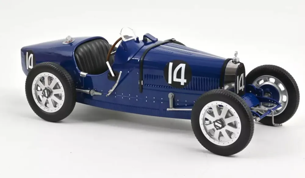 BUGATTI T35 1925 DONKERBLAUW Flitsaanbieding