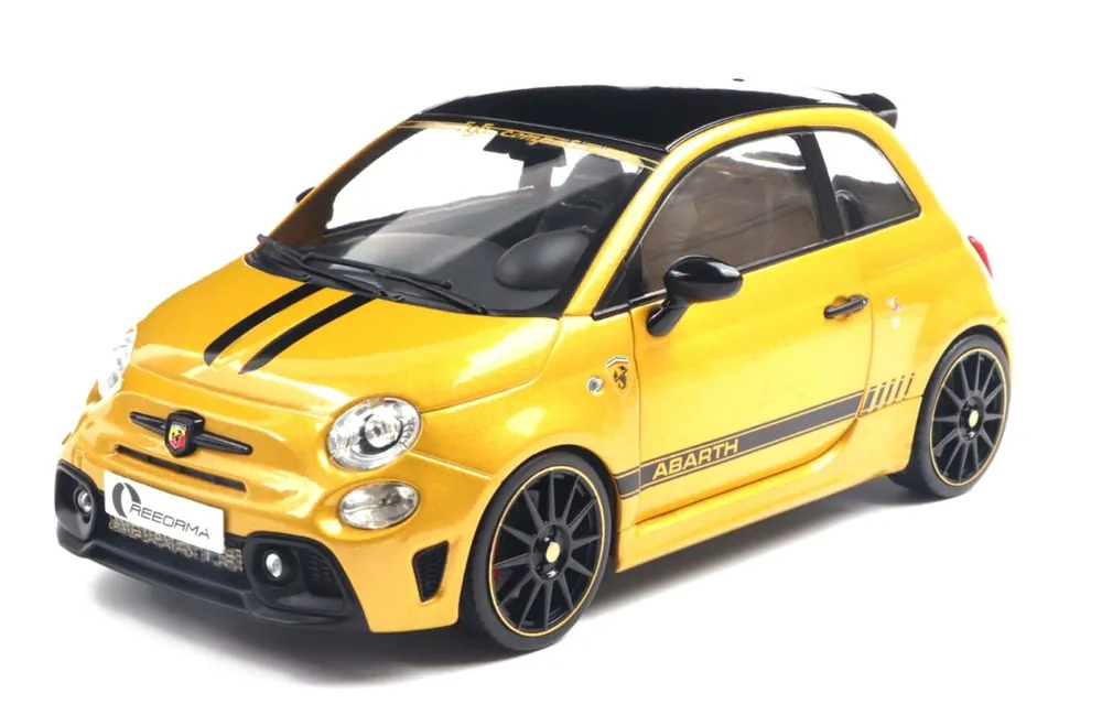 FIAT - NUOVA 500 ABARTH 595 2022 - YELLOW MET BLACK Speciale Aanbieding