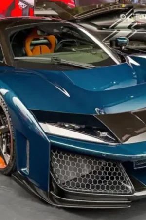 Beperkt Aanbod FERRARI F80 - FULL BLUE CARBON
