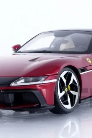 FERRARI 12CILINDRI 2024 SCHAALMODEL 1/18 VAN POLISTIL Fabrieksprijs