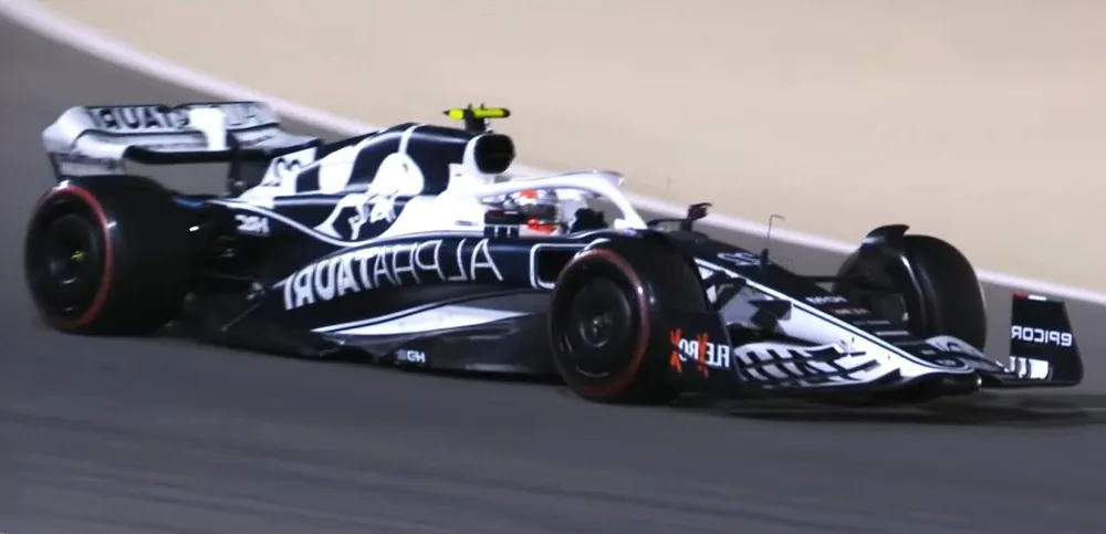 ALPHA TAURI AT03 N°10 SCUDERIA ALPHATAURI PIERRE GASLY Direct Beschikbaar