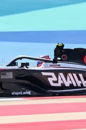 Weekendaanbieding HAAS - F1 CASCO HELMET HAAS FW23 TEAM MONEYGRAM HAAS N 20 AUSTIN USA GP 2023 KEVIN MAGNUSSEN